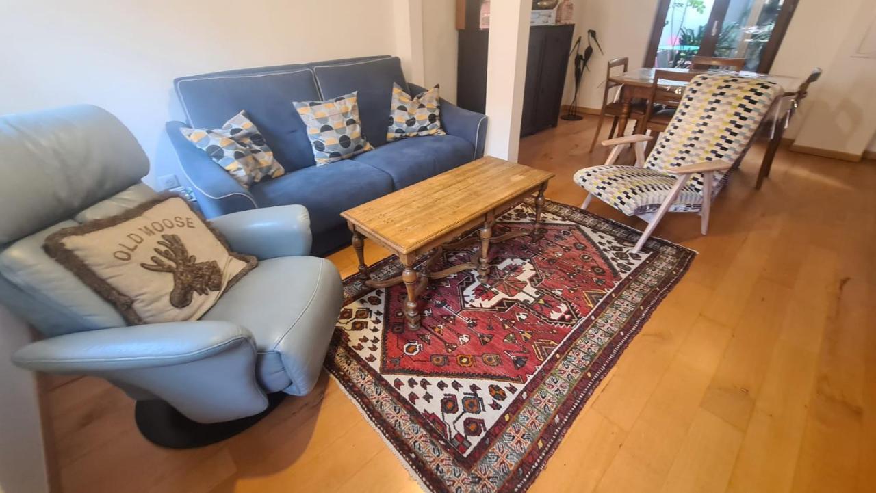Le Bonheur Est Parfois Cache Dans L'Inconnu Apartment Sélestat Exterior foto